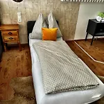 Apartment Maya