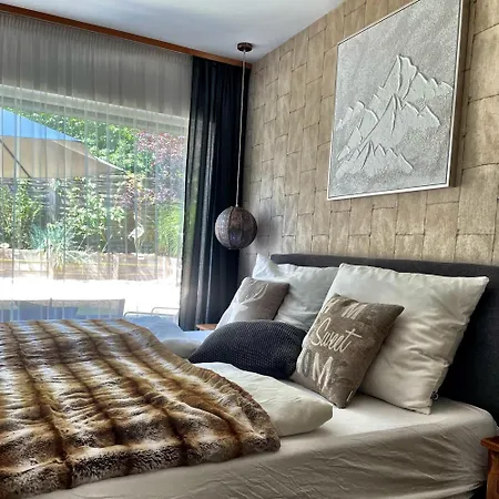 Apartament Maya